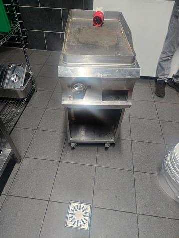 Mbm grill beschikbaar voor biedingen