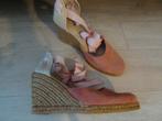 Leren suede sleehak espadrilles met striklint maat 40, Ophalen of Verzenden, Zo goed als nieuw, Roze, Espadrilles of Moccasins