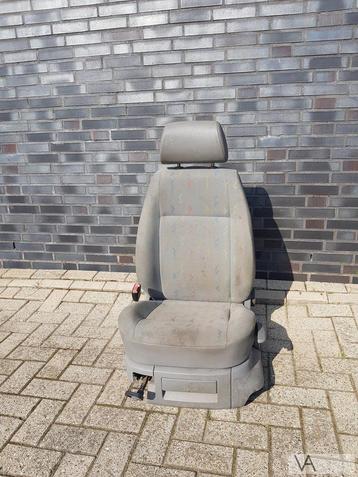 VW Caddy 2003 - 2010 stoel linksvoor bestuurder nette staat beschikbaar voor biedingen