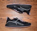 Master of Arts - zwarte sneakers met lila accenten - maat 38, Zwart, Nieuw, Ophalen of Verzenden, Sneakers of Gympen