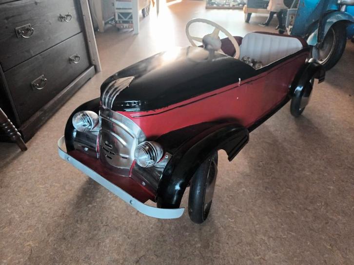 Trapauto cabrio. Devillaine france., Antiek en Kunst, Antiek | Speelgoed, Ophalen