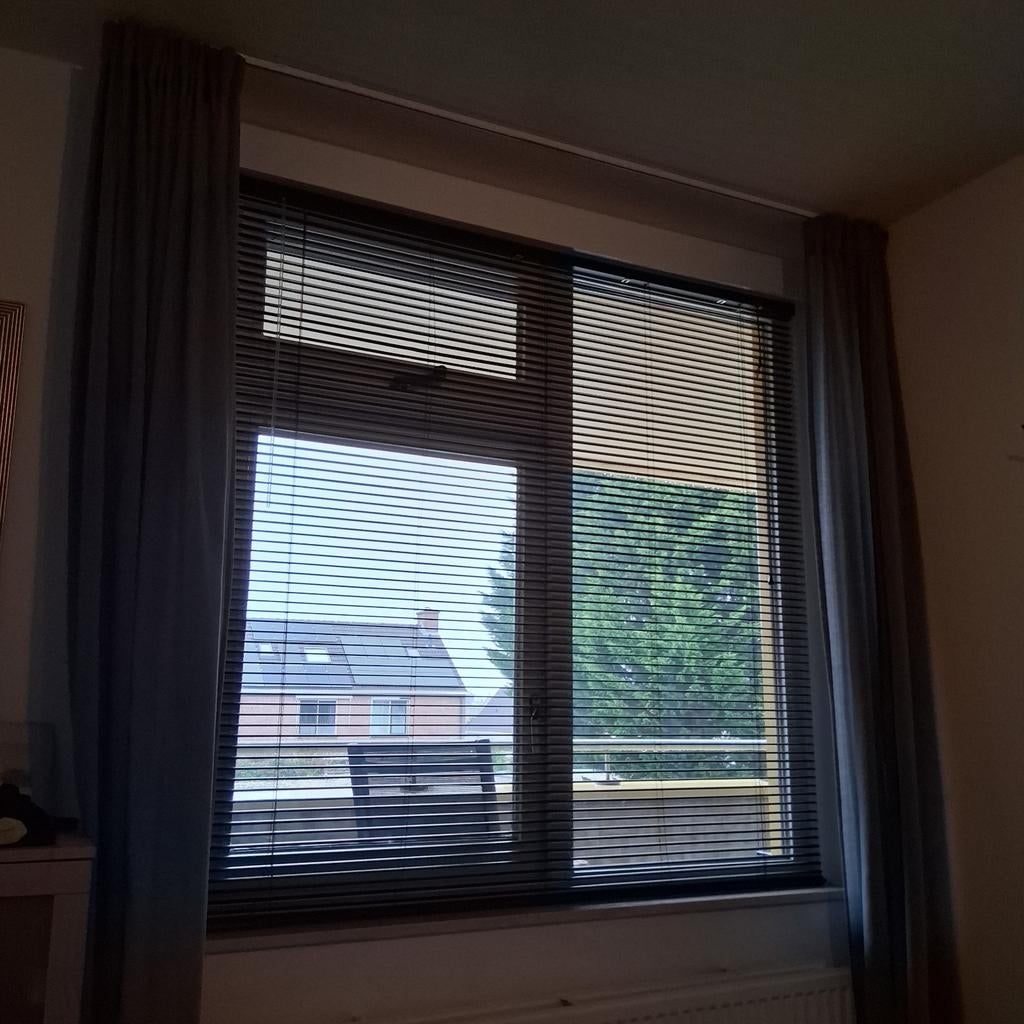 Lamellen • zwart, Ophalen, Zwart