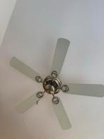 Plafondventilator met 5 bladen, Witgoed en Apparatuur, Ventilatoren, Ophalen of Verzenden, Ventilator met afstandsbediening, Gebruikt