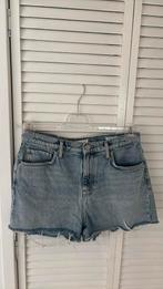 Loavies korte jeans broek maat M, Kleding | Dames, Ophalen of Verzenden, Zo goed als nieuw, Blauw, W28 - W29 (confectie 36)