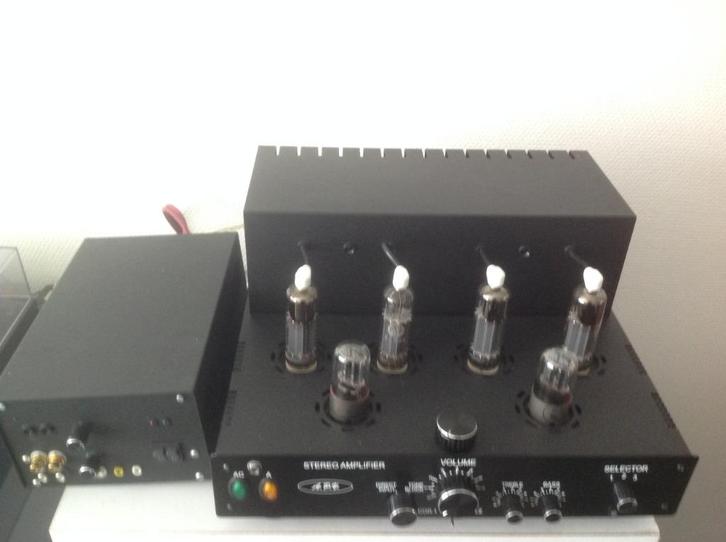 buizenversterker + phono vinylcorrector+stroomtoevoercorrect, Audio, Tv en Foto, Buizenversterkers, Versterker, Ophalen of Verzenden
