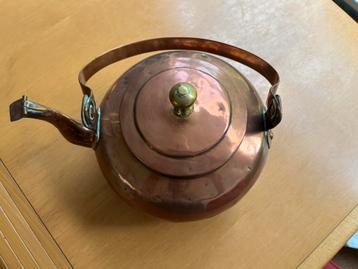 Antieke waterketel, rood koper ca 20 cm hoog beschikbaar voor biedingen