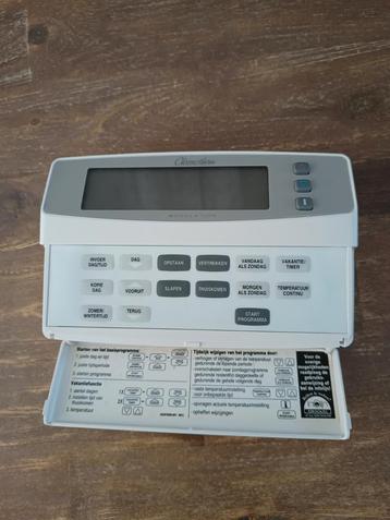 Honeywell Chronotherm Thermostaat - Eenvoudige Bediening beschikbaar voor biedingen