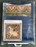 Borduurpakket kussen vintage haas, Ophalen of Verzenden, Zo goed als nieuw, Borduurpakket