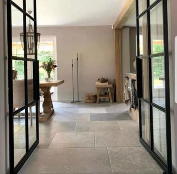 Landelijk wonen / Castle stones / kasteelvloeren / visgraat beschikbaar voor biedingen