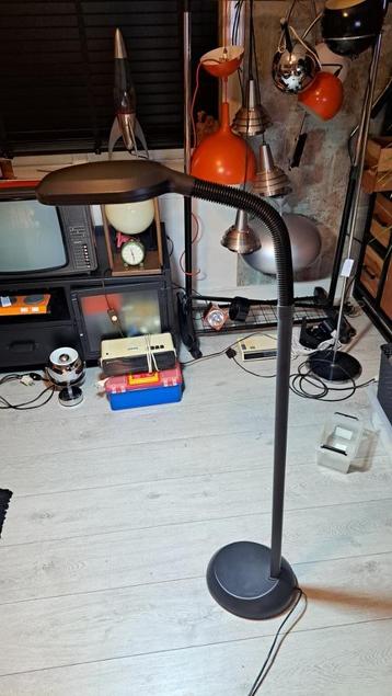Vintage Verilux Happy Light Vloerlamp. Daglichtlamp beschikbaar voor biedingen