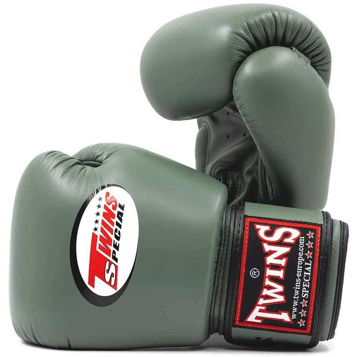 Bokshandschoenen Twins BGVL3 Army Green, Sport en Fitness, Boksen, Nieuw, Bokshandschoenen, Ophalen of Verzenden