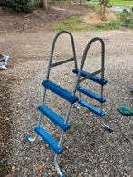 Zwembad Ladder - Gebruikt, Ophalen of Verzenden, Gebruikt, Ladder