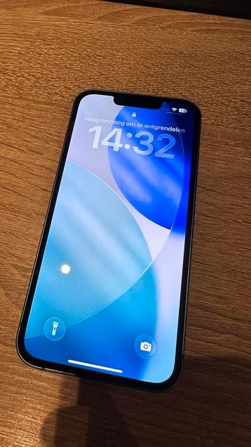 iPhone 13 256GB - Krasvrij, 81% Batterij beschikbaar voor biedingen