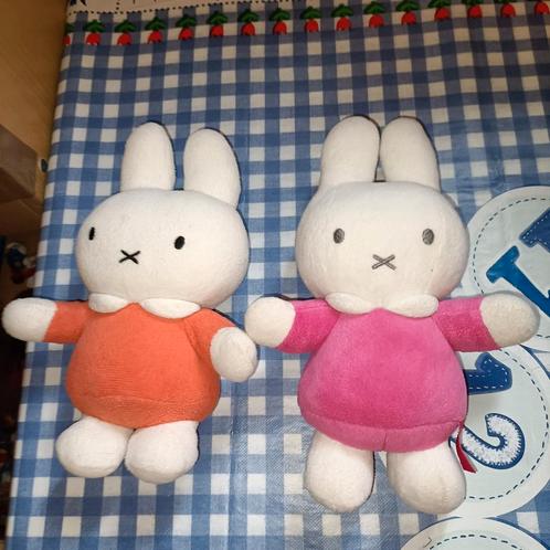 Oranje en roze Nijntje knuffel beide met rammelaar, Kinderen en Baby's, Speelgoed | Knuffels en Pluche, Ophalen of Verzenden