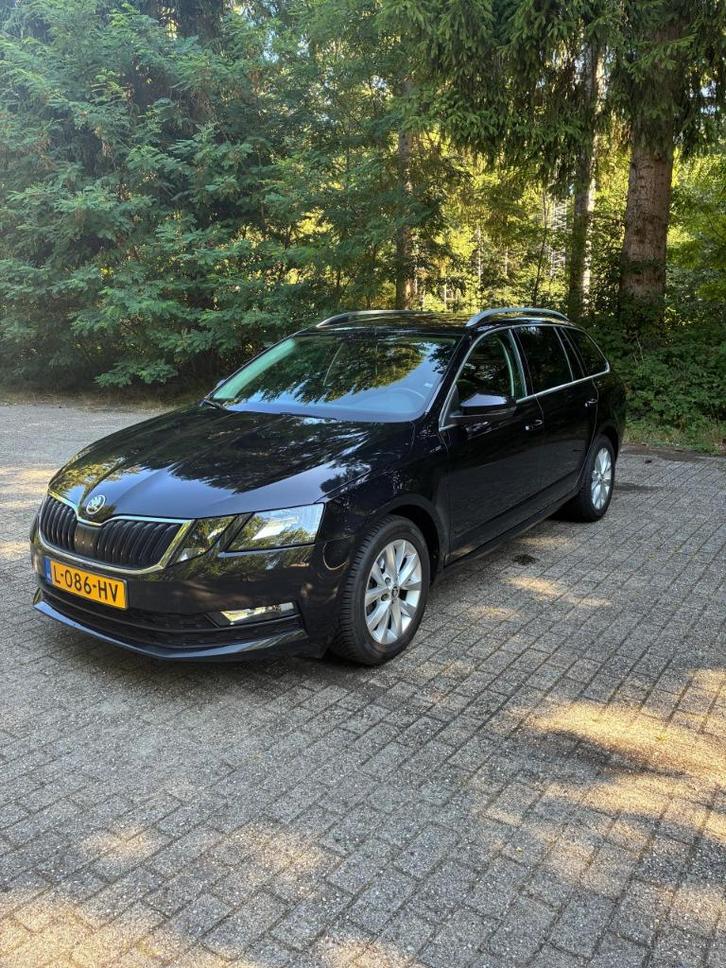Skoda Octavia 1.5 TSI Greentech 150pk Trekhaak 2020, Auto's, Skoda, Particulier, Octavia, ABS, Airbags, Airconditioning, Alarm