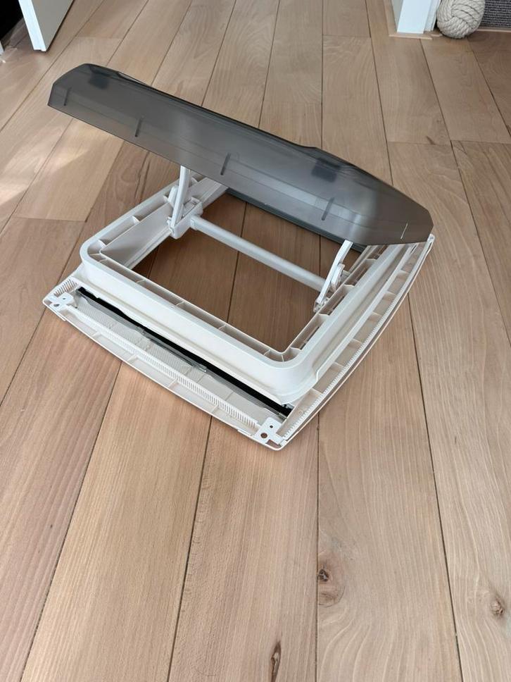 Dakluik Camper Caravan MPK VisionStar M Pro 2 40x40cm Nieuw, Caravans en Kamperen, Camper-accessoires, Nieuw, Ophalen of Verzenden
