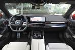 BMW 5 Serie 530e High Executive M Sport Automaat / Panoramad, Auto's, BMW, Nieuw, Te koop, 5 stoelen, Emergency brake assist