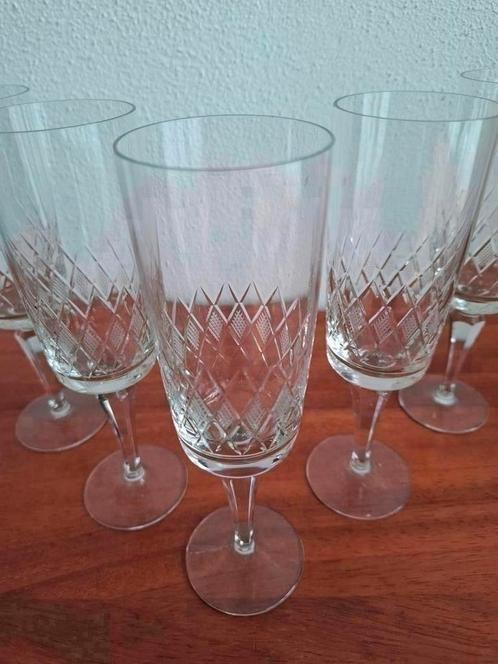5 vintage kristallen handgeslepen champagne glazen, Antiek en Kunst, Antiek | Glas en Kristal, Ophalen of Verzenden