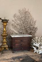 Antiek frans miniatuur ladenkastje met marmeren blad, Ophalen of Verzenden