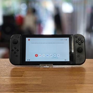 Nintendo Switch Spelcomputer 32GB - In Redelijke Staat beschikbaar voor biedingen
