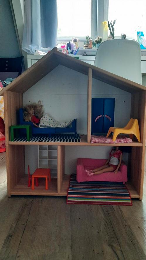 Barbie poppenhuis  inclusief meubelsets, Kinderen en Baby's, Speelgoed | Poppenhuizen, Gebruikt, Poppenhuis, Ophalen