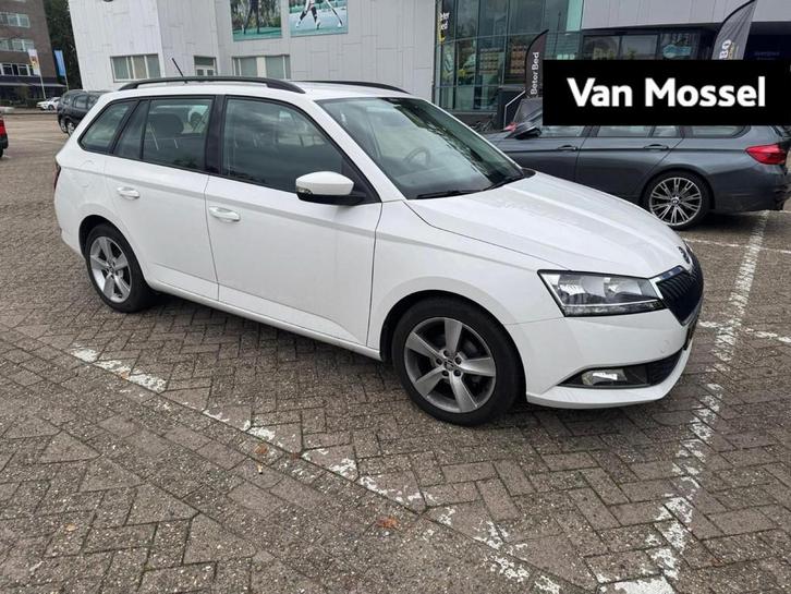 Skoda Fabia Combi 1.0 TSI Ambition 95 PK | Navigatie | Airco, Auto's, Skoda, Bedrijf, Te koop, Fabia, ABS, Airbags, Airconditioning