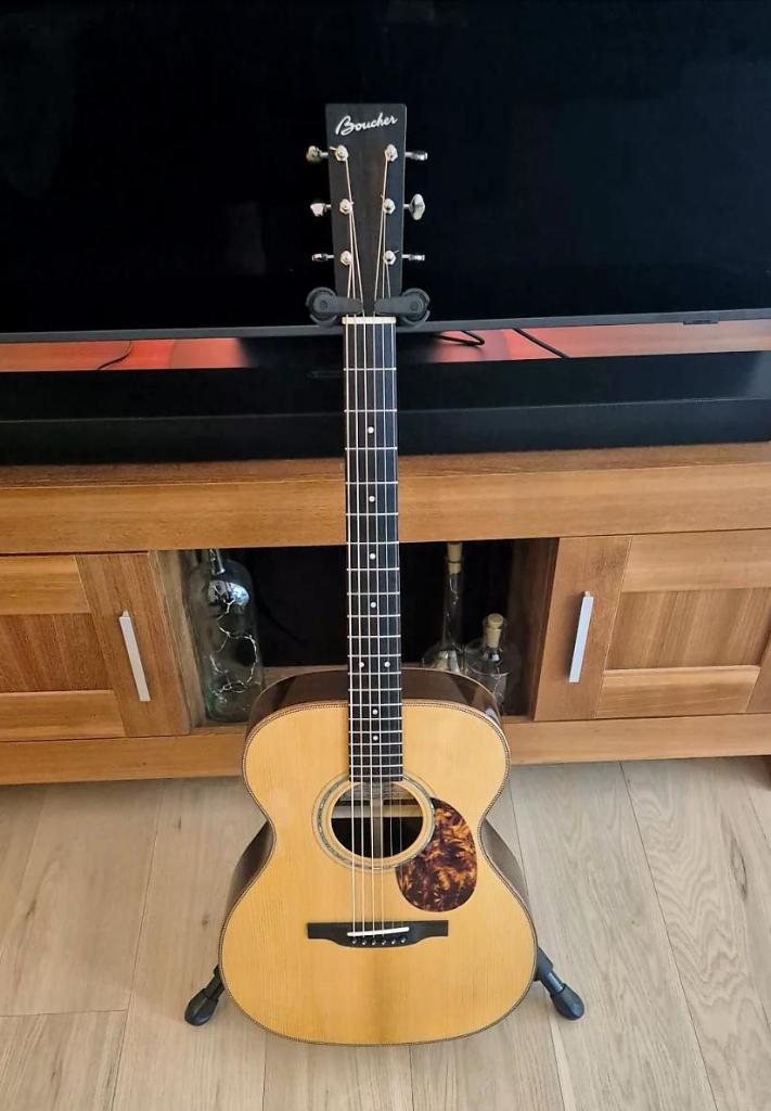 Boucher SG-51 MV (2024), Muziek en Instrumenten, Snaarinstrumenten | Gitaren | Akoestisch, Zo goed als nieuw, Western- of Steelstringgitaar