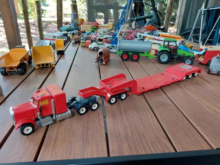 Siku amerikaanse vrachtwagen met oplegger, Hobby en Vrije tijd, Modelauto's | 1:32, Gebruikt, Bus of Vrachtwagen, SIKU, Ophalen of Verzenden