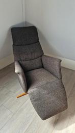 Relaxfauteuil met verstelbare rugleuning en voetensteun, Huis en Inrichting, Fauteuils, Ophalen, Hout, 75 tot 100 cm, Zo goed als nieuw
