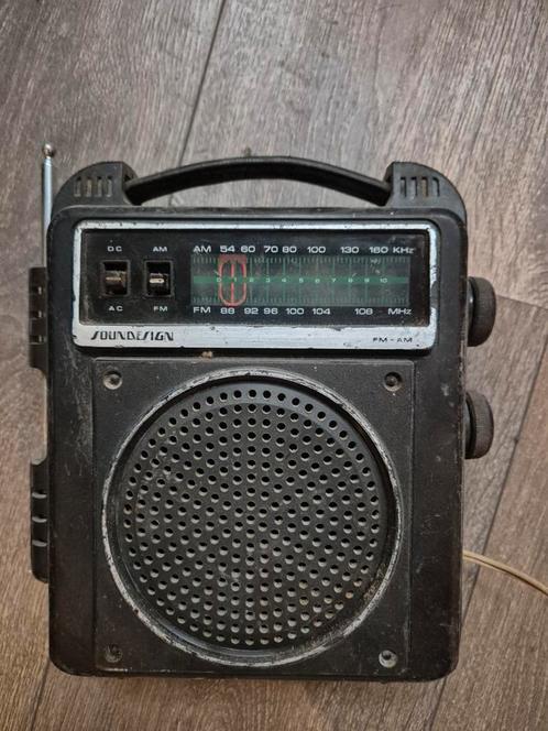 Vintage Soundesign AM/FM Radio, Audio, Tv en Foto, Radio's, Gebruikt, Radio, Ophalen