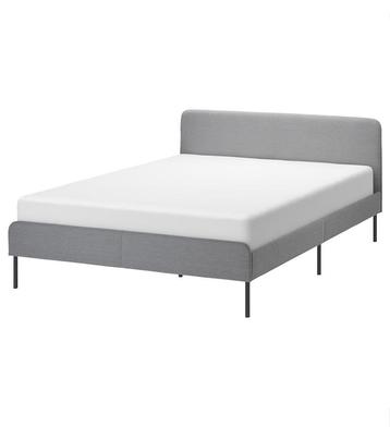 Ikea bed (160x200)