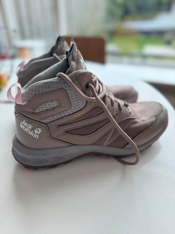 Wandelschoenen Jack Wolfskin 40,5. Niet gedragen. 