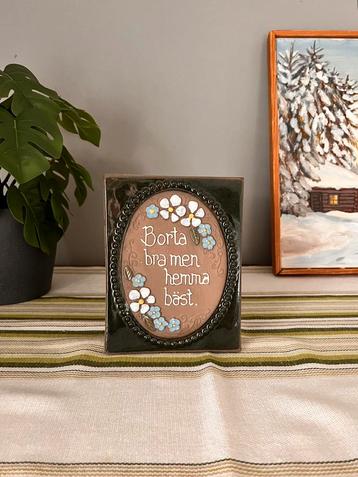 Wandtegel nr 962 van Jie Gantofta beschikbaar voor biedingen