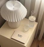 H&M papieren Tafellamp nieuw 1x, Ophalen, Zo goed als nieuw, Minder dan 50 cm