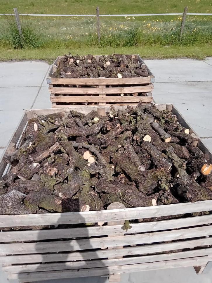 Droog perenhout fruitbomenhout haardhout, Tuin en Terras, Haardhout, Ophalen of Verzenden