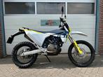 Husqvarna HUSQVARNA 701 ENDURO (bj 2023), 693 cc, Bedrijf, Meer dan 35 kW, Toermotor