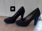 Carrou Zwarte Leren Pumps Blauwe Hak, Pumps, Zwart, Ophalen of Verzenden, Gedragen
