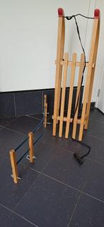 Stevige houten slee met trek koord en nieuwe rugleuning., Ophalen, Rugleuning, Zo goed als nieuw, Hout