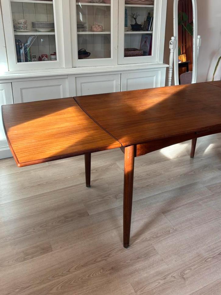 Uitschuifbare vintage eettafel – teakhout – 130 tot 225 cm, Huis en Inrichting, Tafels | Eettafels, Zo goed als nieuw, 50 tot 100 cm