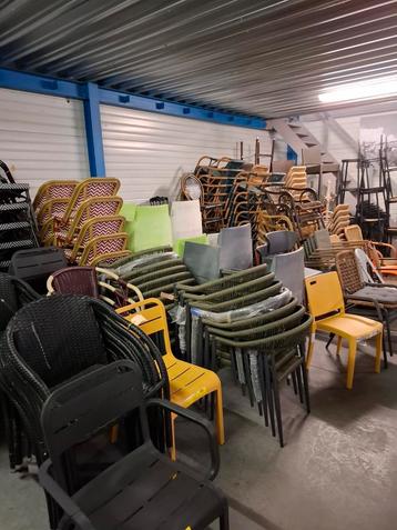 OPRUIMING terras meubilair horeca kwaliteit stoelen+tafels! beschikbaar voor biedingen