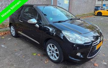 Citroen DS3 1.6 e-HDi So Chic Clima Navigatie beschikbaar voor biedingen