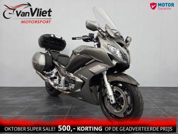 Erg Mooie Yamaha Fjr 1300 Frosted Blade model 2013 Ohlins beschikbaar voor biedingen