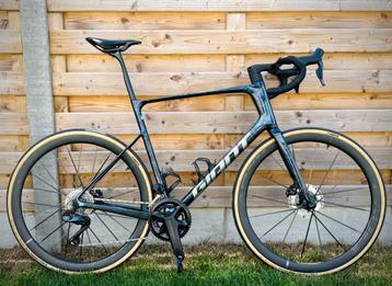 2025 Giant Defy Advanced SL 0 XL Ultegra 12s Disc PWM Cadex beschikbaar voor biedingen
