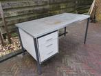 Vintage Gispen bureau, Huis en Inrichting, Bureaus, Ophalen, Gebruikt, Bureau