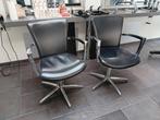 Kapperstoel 2 stuks. 100 euro per stoel., Huis en Inrichting, Stoelen, Ophalen, Gebruikt, Zwart, Twee
