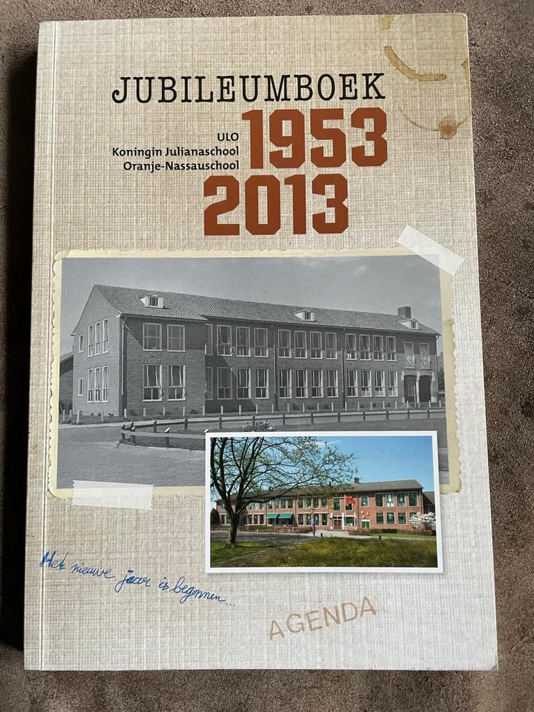 Nijkerk - Jubileumboek ULO Koningin Julianaschool, Ophalen of Verzenden, 20e eeuw of later, Gelezen