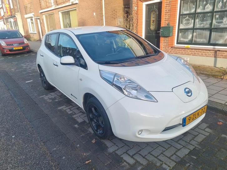Nissan Leaf Acenta 2015 Wit (insl. Accu), Auto's, Nissan, Bedrijf, Leaf, ABS, Achteruitrijcamera, Airbags, Airconditioning, Bluetooth