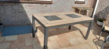 hartman tuintafel beschikbaar voor biedingen