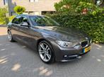 BMW 3-Serie 320i 2014 Bruin /Leer/Xenon/Keyless, Auto's, BMW, Achterwielaandrijving, 74 €/maand, 4 cilinders, Bruin
