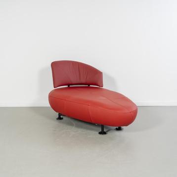 1x Leolux Kikko Chaise Longue Rood Leer - Zwart Frame beschikbaar voor biedingen